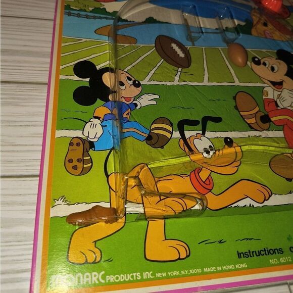 Monarc Products Disney Character Field Goal Football Vintage Game - Picture 9 of 11